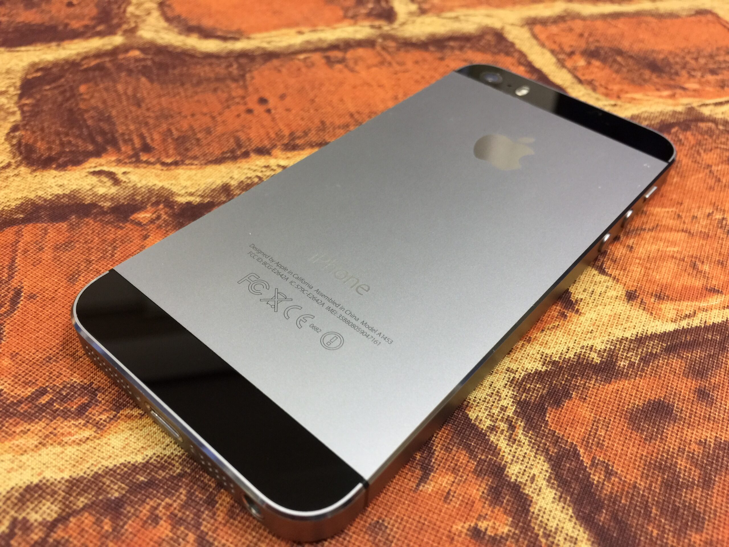 iPhone 5s Silver 16 GB docomo
